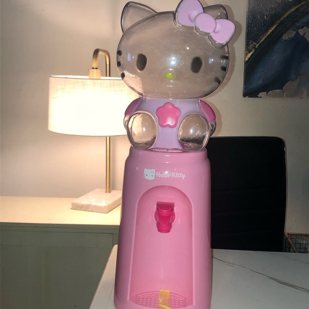 Hello kitty water dispenser